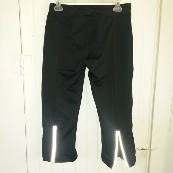Nike Capris - Picture 2 of 4
